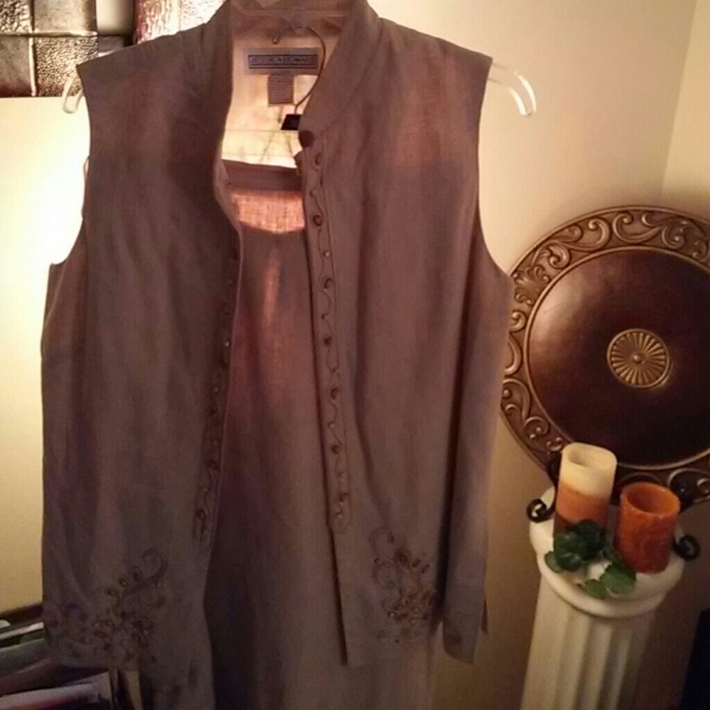 COPY - Ladies suit